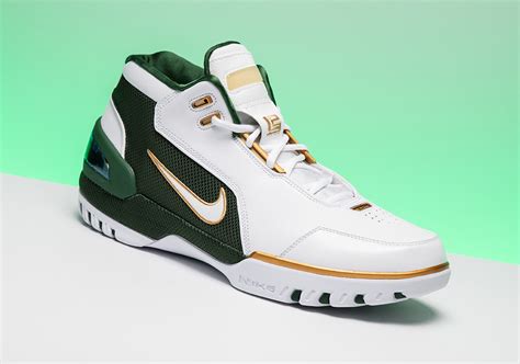 The date on the sockliner and metallic accents honor LeBron's 20th year in the NBA. . Nike air zoom generation